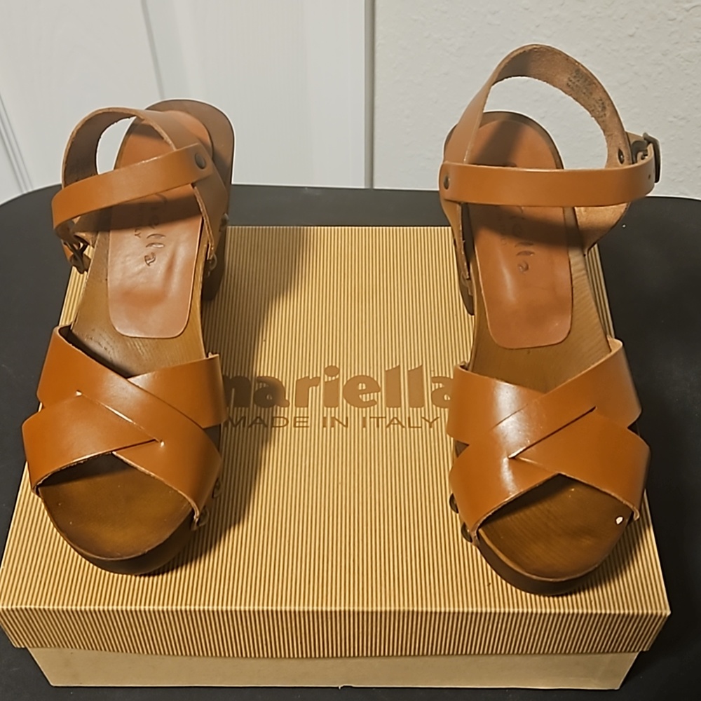 Ladies  shoe's